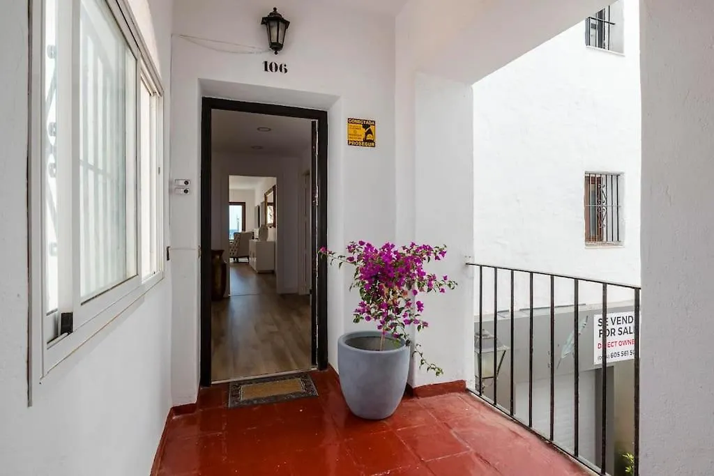 Luxurious Apartment In The Heart Of Puerto Banus Marbella Spain